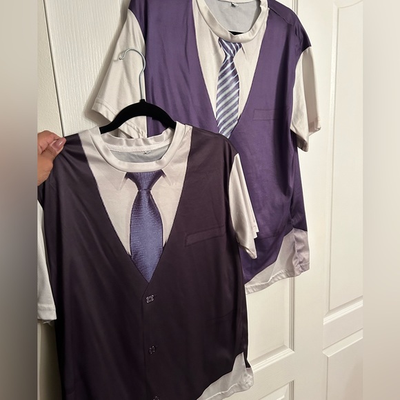 2/ $17 Faux Vest & Tie XL Tee - Picture 1 of 7